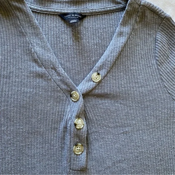 Long Sleeve Ribbed Henley - Picture 2 of 4